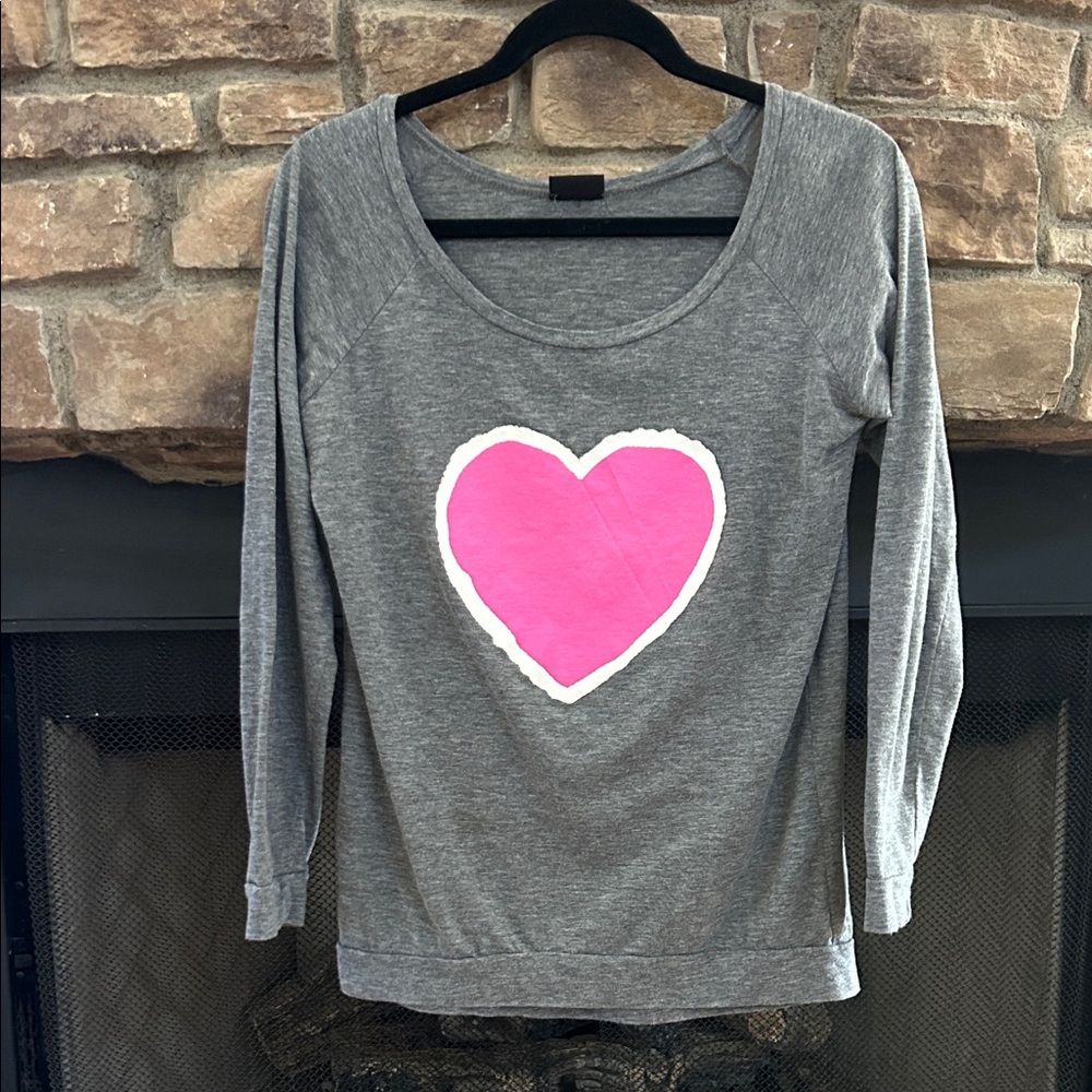 Gray Long Sleeve Top with Pink Heart. Medium